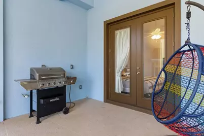 2935 2nd Avenue NE, Naples, FL 34120 - Photo 8