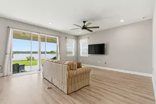 2055 Grove Dr, Naples, FL 34120 - Photo 22