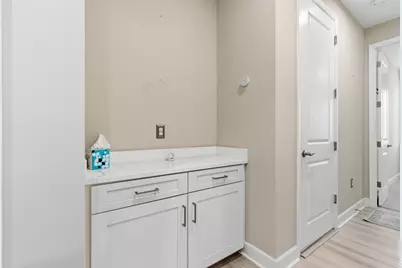 2055 Grove Drive, Naples, FL 34120 - Photo 14