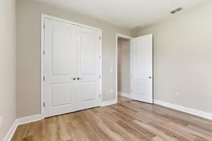 2055 Grove Dr, Naples, FL 34120 - Photo 12