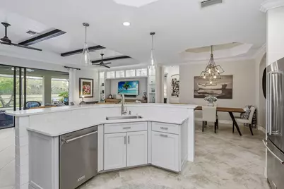 2842 Aviamar Circle, Naples, FL 34114 - Photo 8