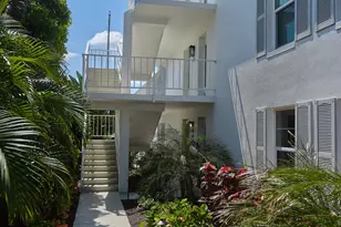 322 Harbour Dr, Naples, FL 34103 - Photo 4