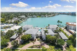 322 Harbour Dr, Naples, FL 34103 - Photo 22