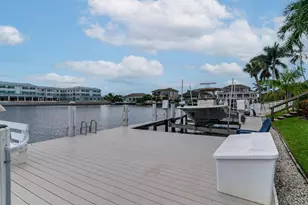 51 S Seas Ct, Marco Island, FL 34145 - Photo 28