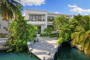 981 Aster Ct, Marco Island, FL 34145 - Photo 1