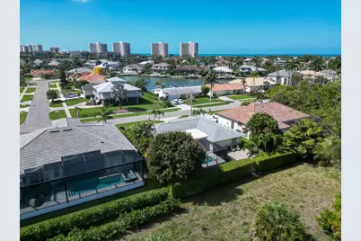 631 Diplomat Court, Marco Island, FL 34145 - Photo 26