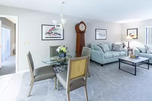 631 Diplomat Ct, Marco Island, FL 34145 - Photo 4