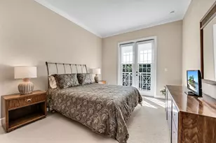 8026 Signature Club Cir, Naples, FL 34113 - Photo 16