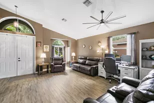 1909 Par Dr, Naples, FL 34120 - Photo 2