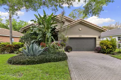1909 Par Drive, Naples, FL 34120 - Photo 20
