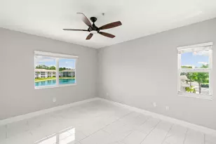 7846 Regal Heron Circle, Naples, FL 34104 - Photo 10