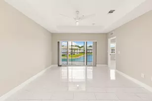 7846 Regal Heron Circle, Naples, FL 34104 - Photo 8