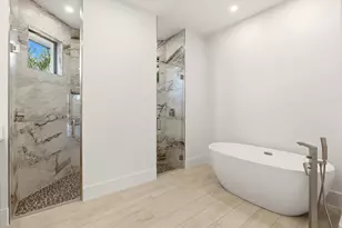 1075 Bonita Ct, Marco Island, FL 34145 - Photo 22