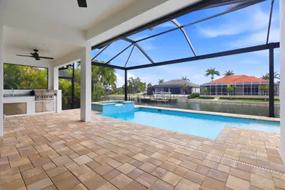 1075 Bonita Court, Marco Island, FL 34145 - Photo 32
