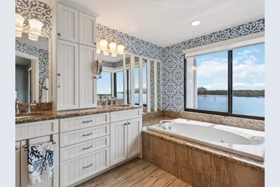 232 La Peninsula Boulevard #232, Naples, FL 34113 - Photo 18