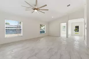 2141 Davis St, Fort Myers, FL 33916 - Photo 10