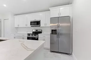 2141 Davis St, Fort Myers, FL 33916 - Photo 16