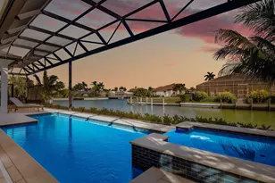 1749 Wavecrest Ct, Marco Island, FL 34145 - Photo 4