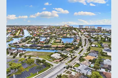 741 Holly Court, Marco Island, FL 34145 - Photo 46