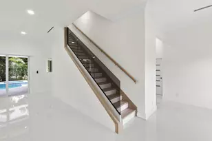 741 Holly Ct, Marco Island, FL 34145 - Photo 10