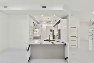 741 Holly Ct, Marco Island, FL 34145 - Photo 14