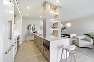 510 Club Marco Cir, Marco Island, FL 34145 - Photo 8