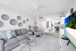 180 Seaview Ct, Marco Island, FL 34145 - Photo 4