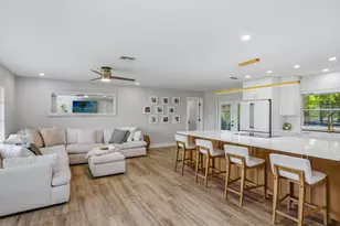 18061 Royal Hammock Blvd, Naples, FL 34114 - Photo 2