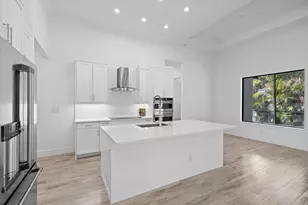 82 Tahiti Rd, Marco Island, FL 34145 - Photo 12