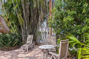 140 Palm St, Marco Island, FL 34145 - Photo 38