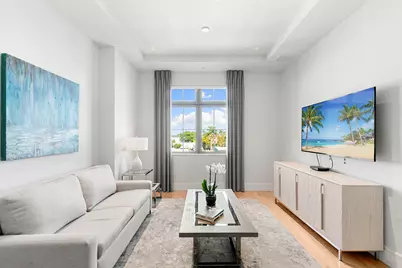 101 8th Street S #307, Naples, FL 34102 - Photo 4