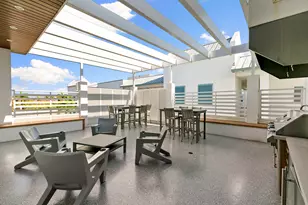 101 8th St S, Naples, FL 34102 - Photo 18