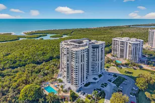 6001 Pelican Bay Blvd, Naples, FL 34108 - Photo 42