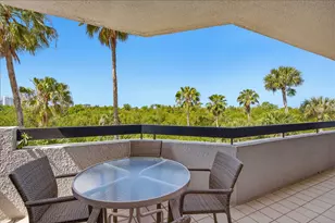 6001 Pelican Bay Blvd, Naples, FL 34108 - Photo 28