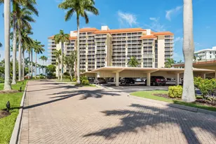 180 Seaview Ct, Marco Island, FL 34145 - Photo 16