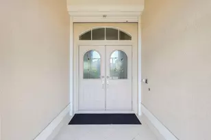 1390 Wayne Ave, Marco Island, FL 34145 - Photo 4