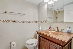 49 High Point Cir S, Naples, FL 34103 - Photo 20