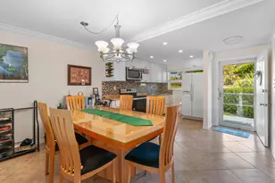 49 High Point Cir S, Naples, FL 34103 - Photo 6