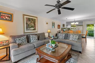 49 High Point Cir S, Naples, FL 34103 - Photo 8