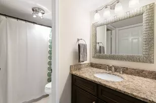3072 Sandpiper Bay Cir, Naples, FL 34112 - Photo 14