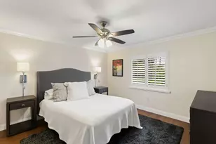 3072 Sandpiper Bay Cir, Naples, FL 34112 - Photo 12
