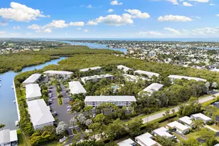 3072 Sandpiper Bay Cir, Naples, FL 34112 - Photo 26