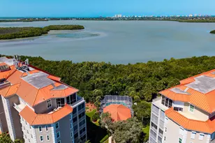 269 Vintage Bay Dr, Marco Island, FL 34145 - Photo 32