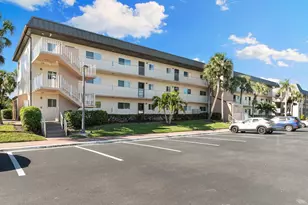 1024 Manatee Rd, Naples, FL 34114 - Photo 2
