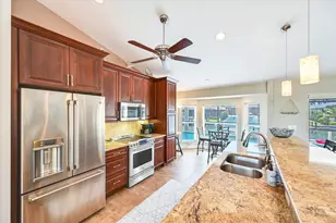 458 Waterleaf Ct, Marco Island, FL 34145 - Photo 4