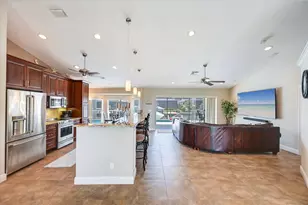 458 Waterleaf Ct, Marco Island, FL 34145 - Photo 2