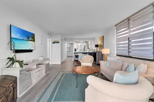 591 Seaview Ct, Marco Island, FL 34145 - Photo 4