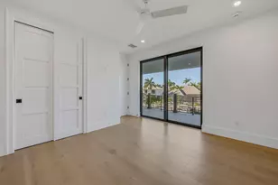 810 Elm Ct, Marco Island, FL 34145 - Photo 16