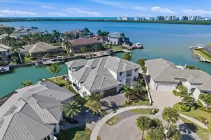 810 Elm Ct, Marco Island, FL 34145 - Photo 42