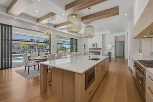810 Elm Ct, Marco Island, FL 34145 - Photo 10